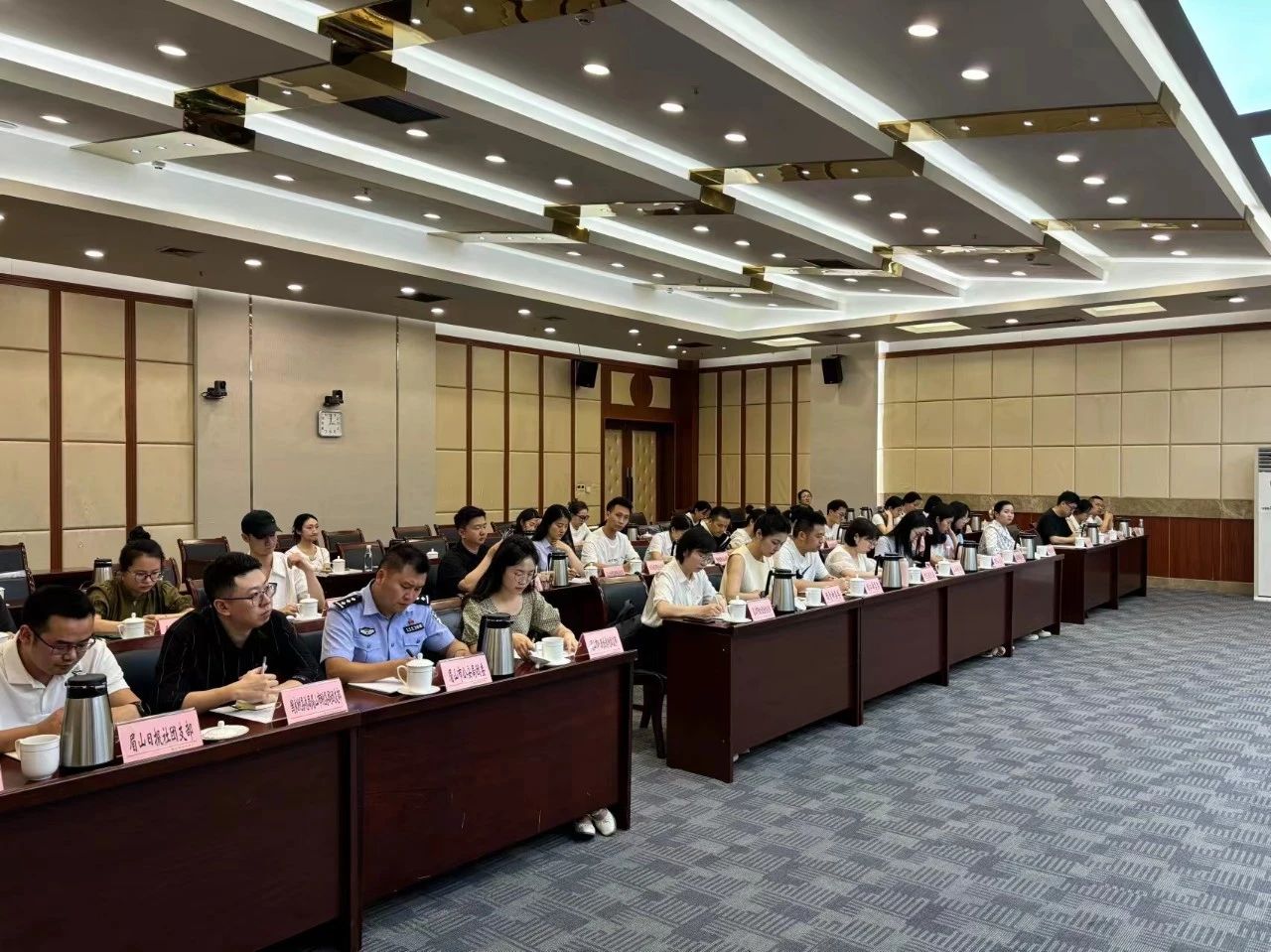 美彩国际(中国)有限公司